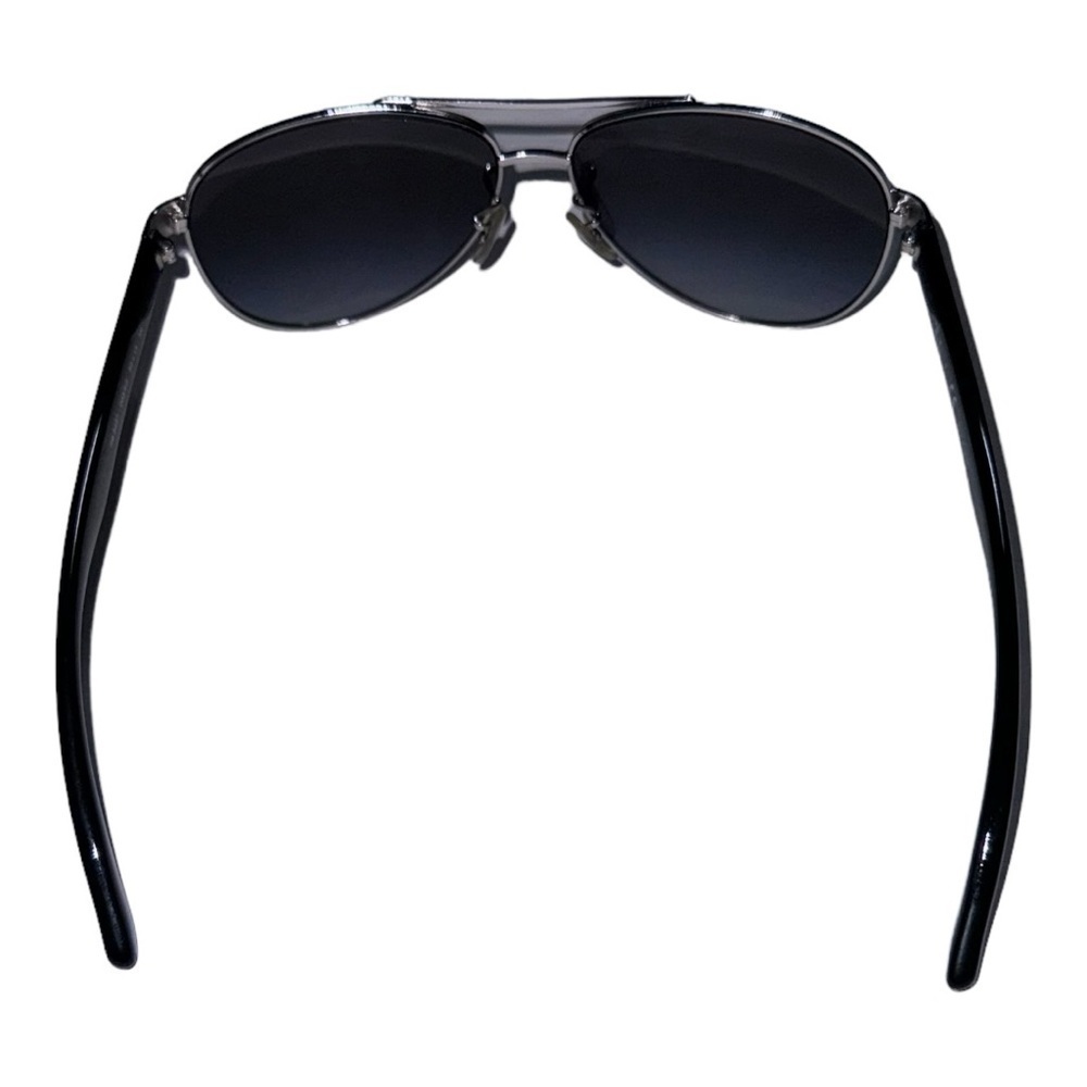 Ray Ban (EUC) Unisex Aviator Sunglasses - Picture 10 of 16